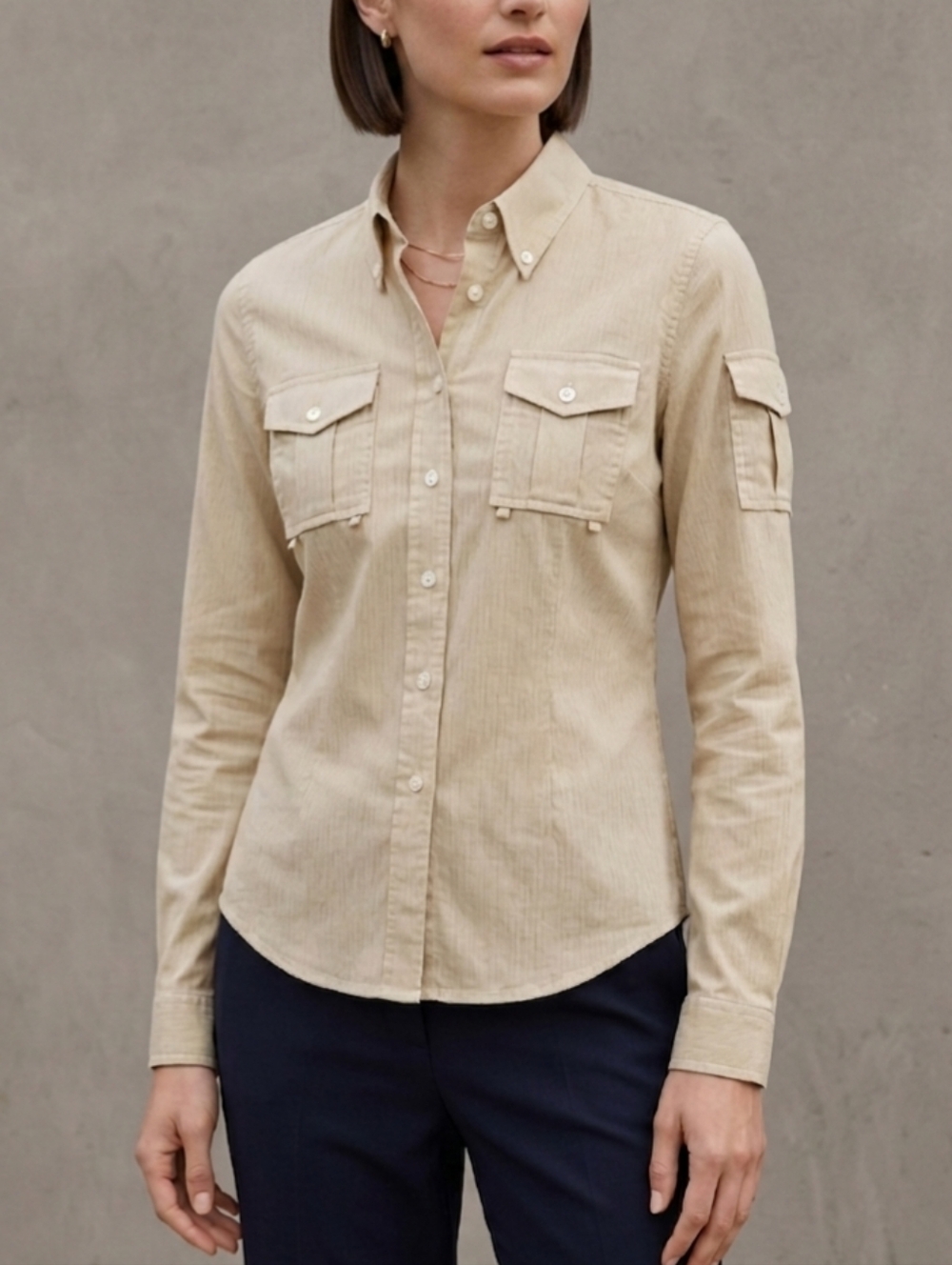 XS Club Monaco 100% Cotton Women’s Long Sleeve Button-Up Shirt in Light Beige